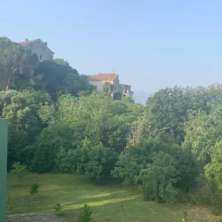 Konukevi U Farniente